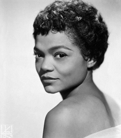 mons eartha.jpg (25196 bytes)